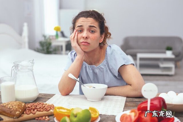 抑郁患者身体难受的症状 抑郁症的表现症状有哪些