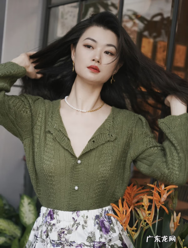 方脸中发发型图片2020 方脸造型图片