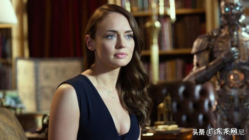 变形金刚女主角有几个1234 变形金刚女主角叫什么名字