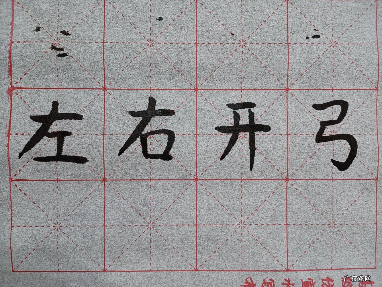 宣王好射告诉我们什么道理三年级 宣王好射的主要内容是什么