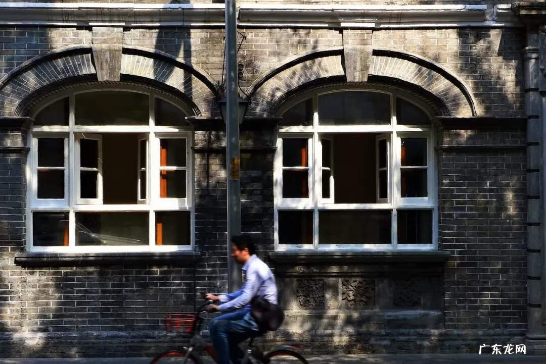 店铺朝西风水好不好 店门朝西南的店铺风水