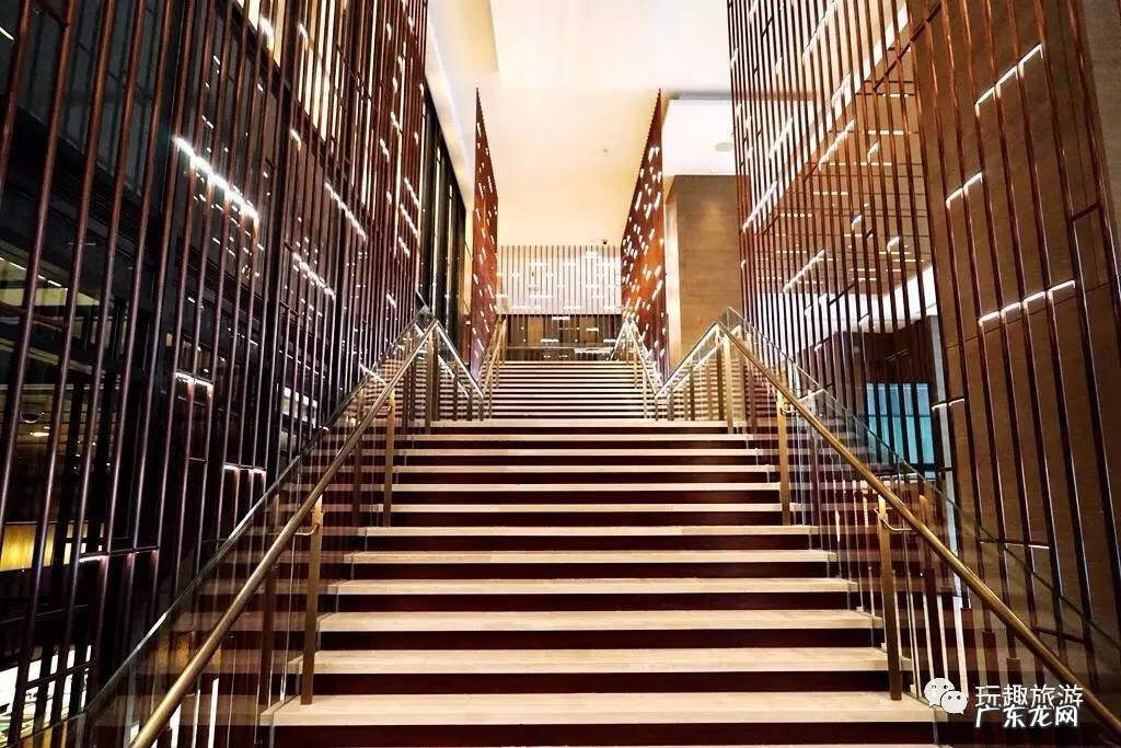 饭店景观水池图片 酒店门口的风水池