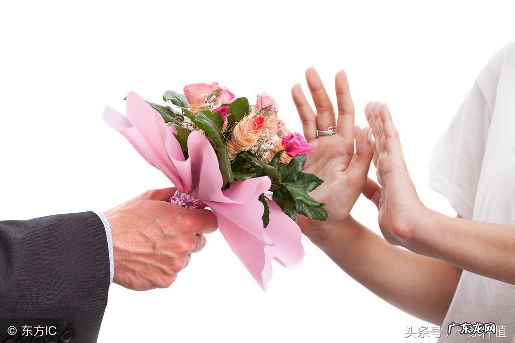 家里摆假花影响风水 家里有假花风水