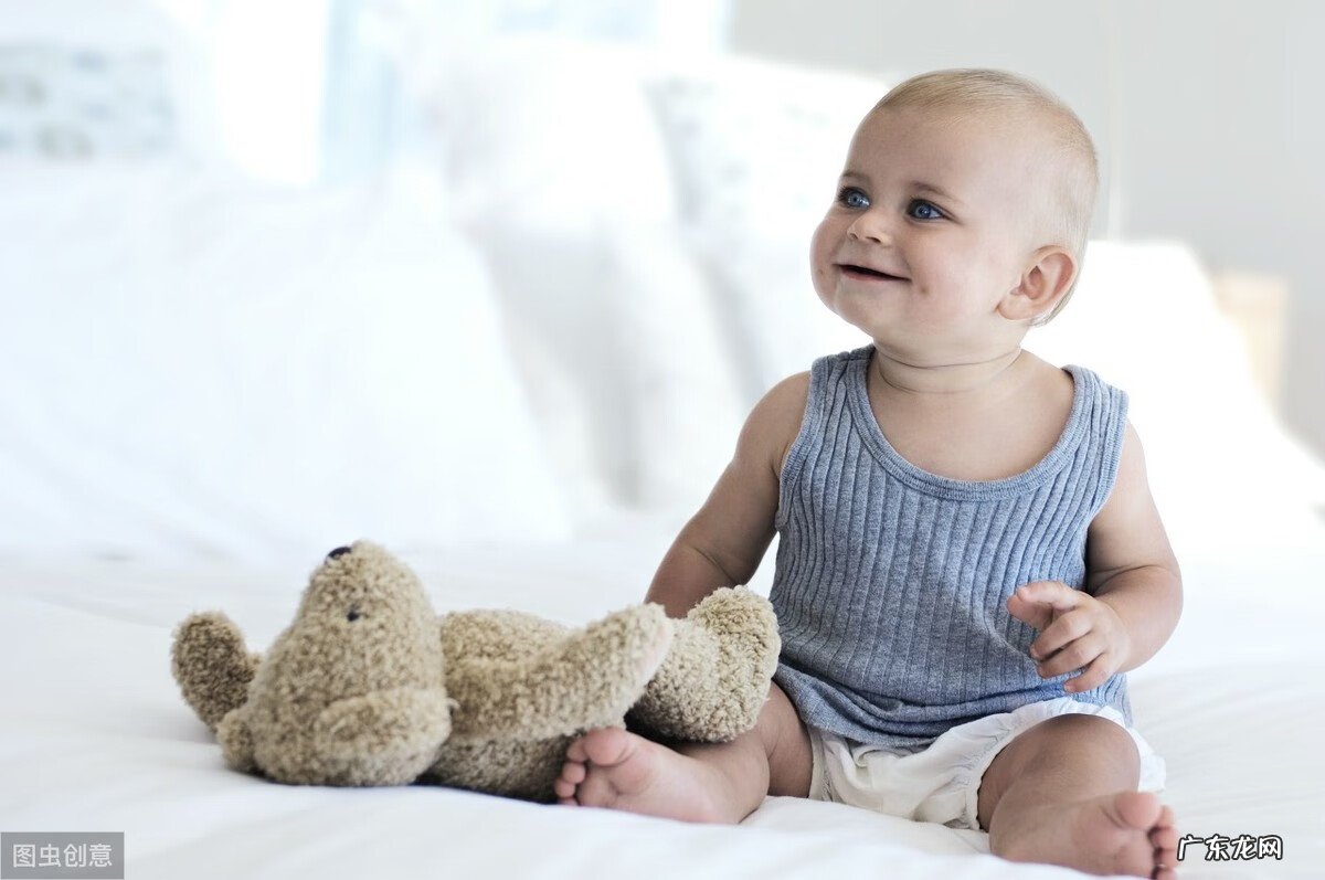 20个月宝宝 10个月宝宝发育标准