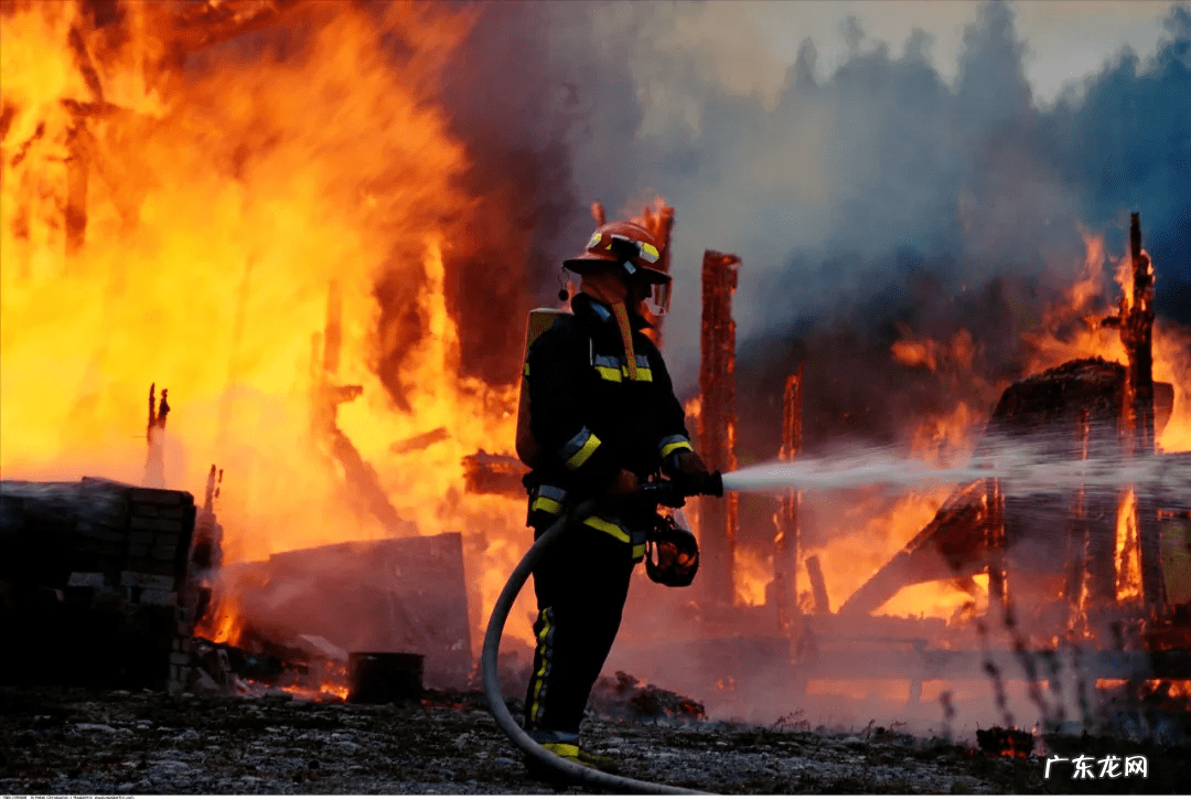 优秀微电影剧本范例 微电影剧本多少字