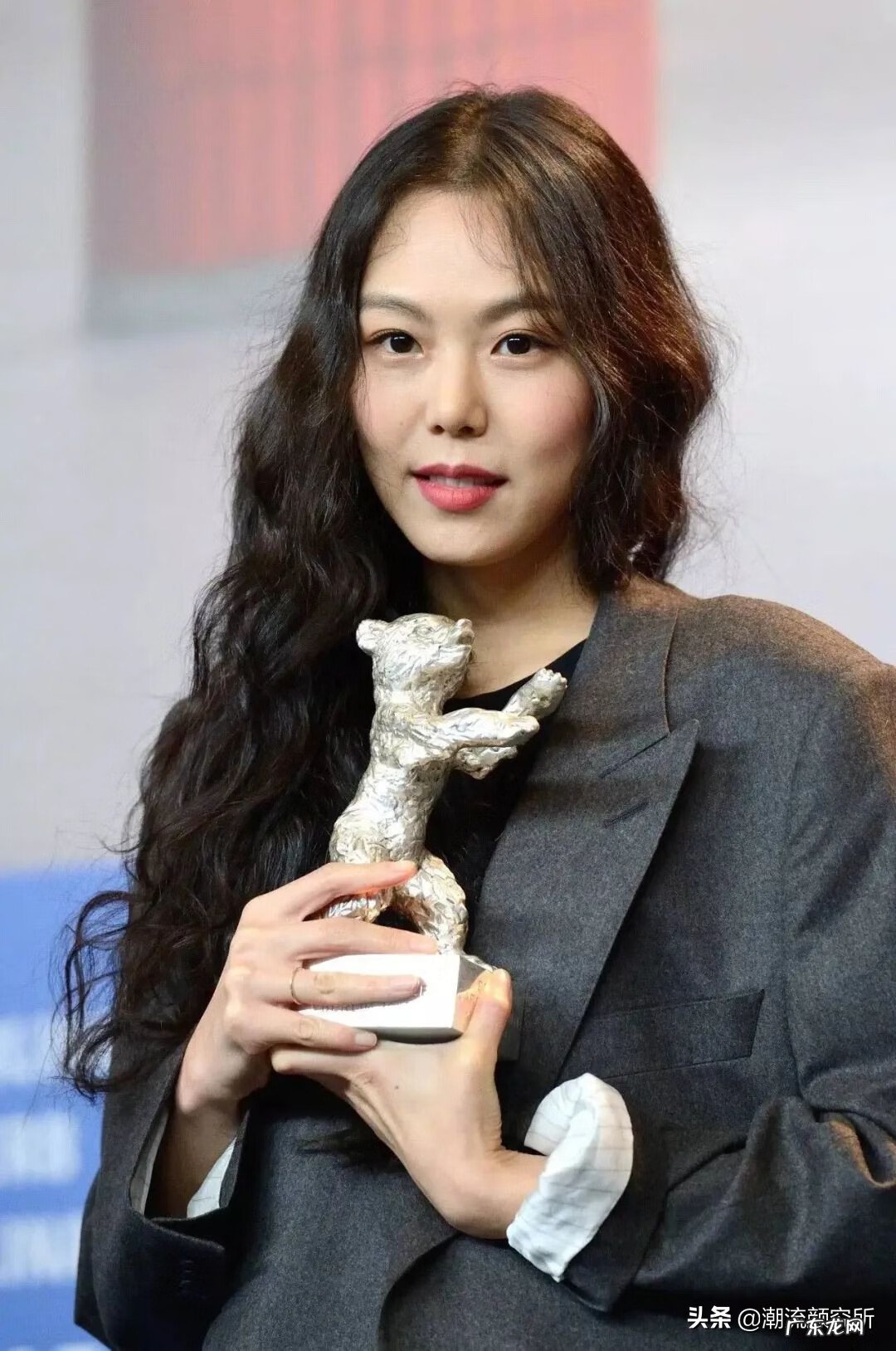 怎么自己扎头发 好看的发型怎么梳?