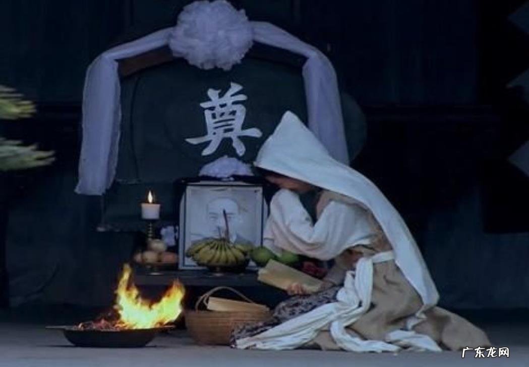 尸体在火化炉里面发生着怎么样的变化?