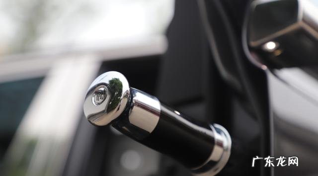 劳斯莱斯车图片大全大图 试驾劳斯莱斯幻影前提