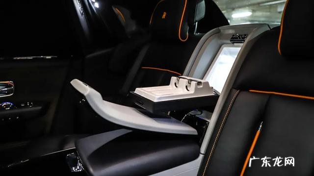 劳斯莱斯车图片大全大图 试驾劳斯莱斯幻影前提