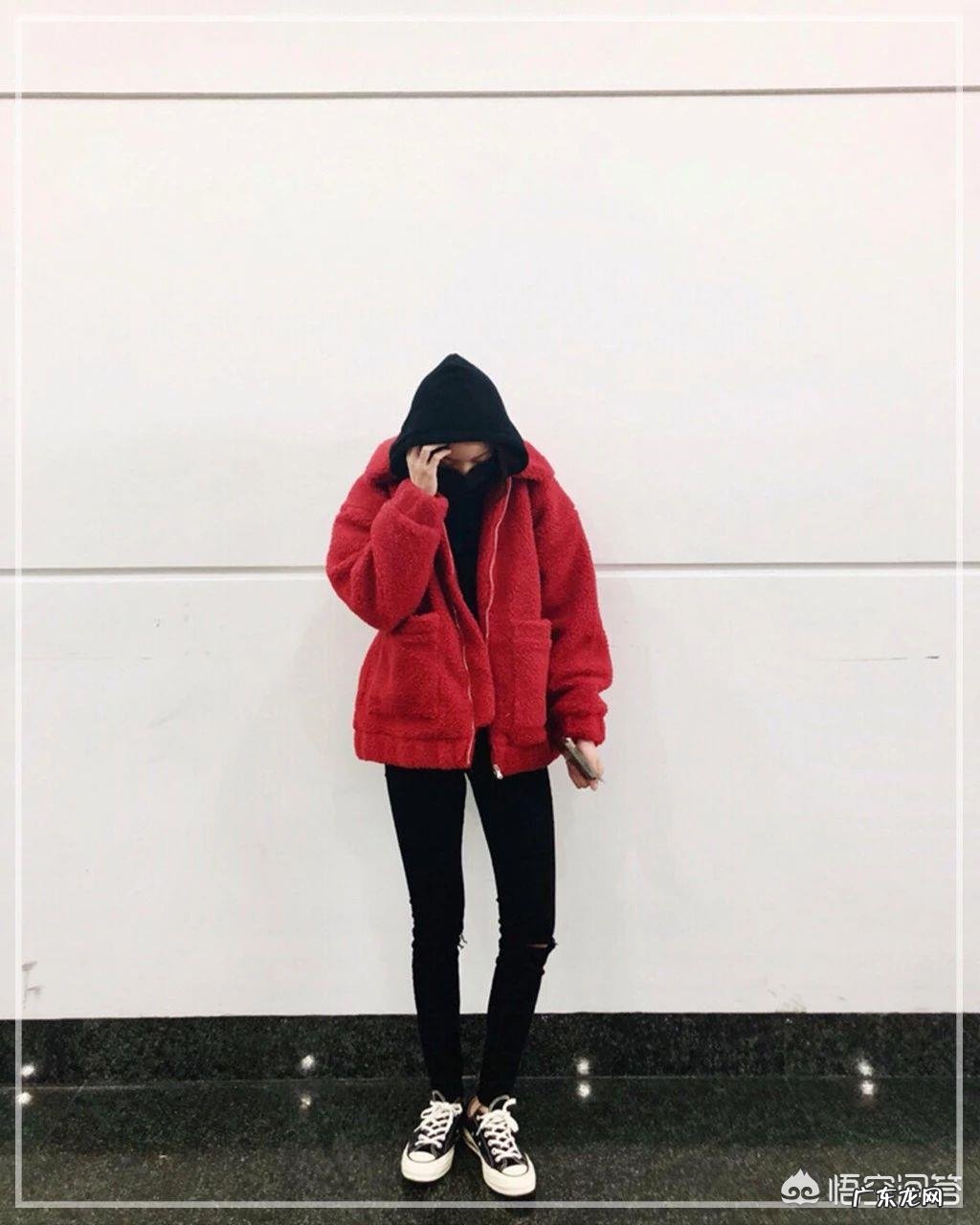 2019秋冬怎么搭配衣服比较时髦？