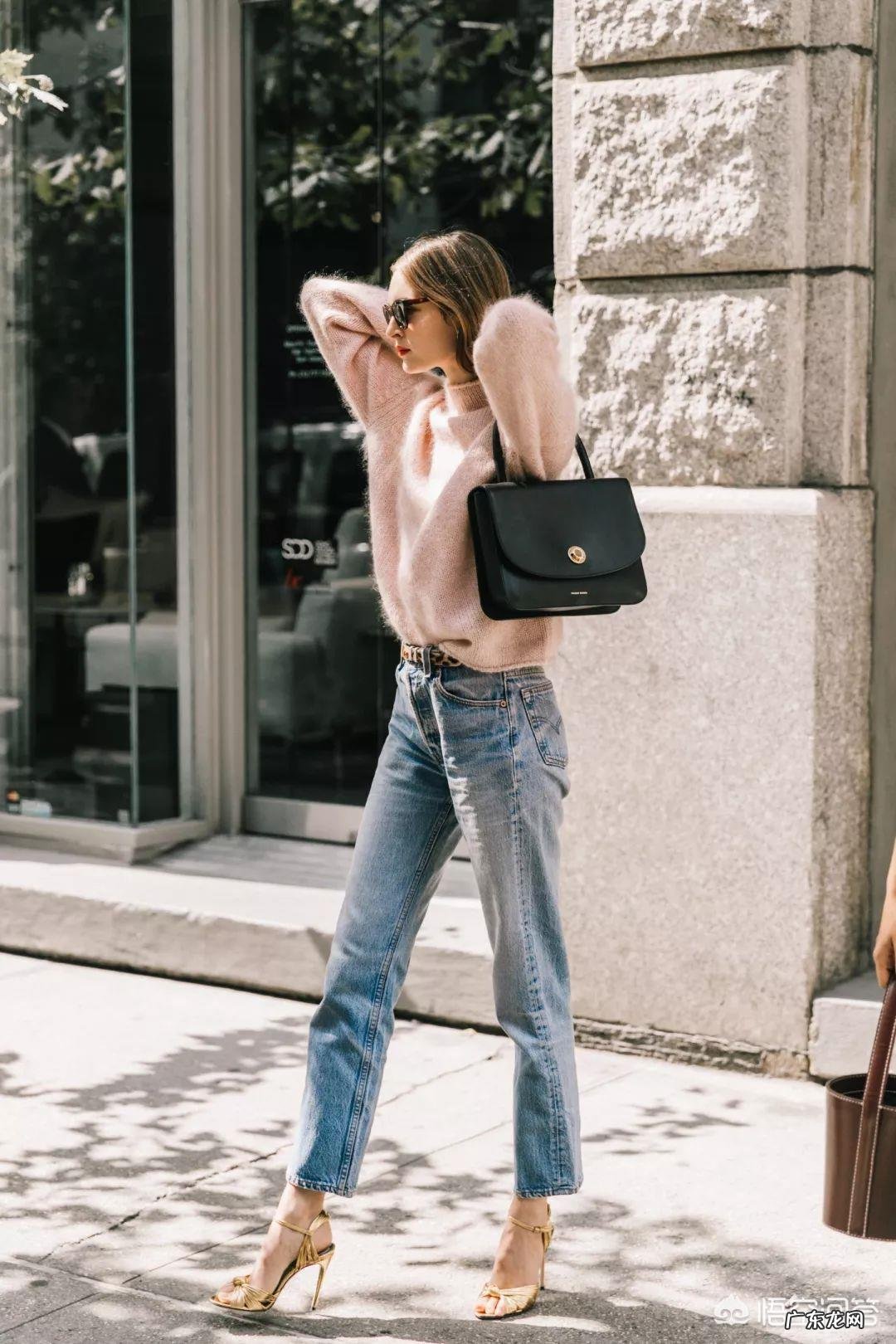 2019秋冬怎么搭配衣服比较时髦？