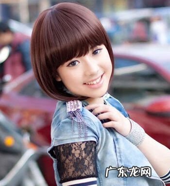 40岁国字脸女人的发型 国字脸女生适合啥发型