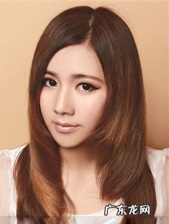 40岁国字脸女人的发型 国字脸女生适合啥发型