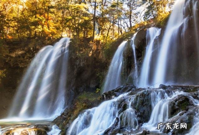 关于九寨沟的资料简介 有关九寨沟的资料