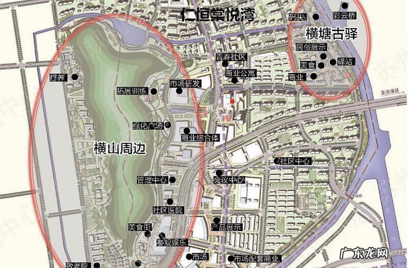 背山临水 房屋临水而建