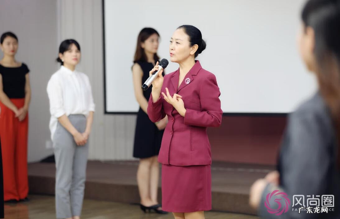 北京礼仪公司 北京礼仪培训师