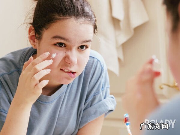 怎么美白祛痘 怎样快速祛痘美白