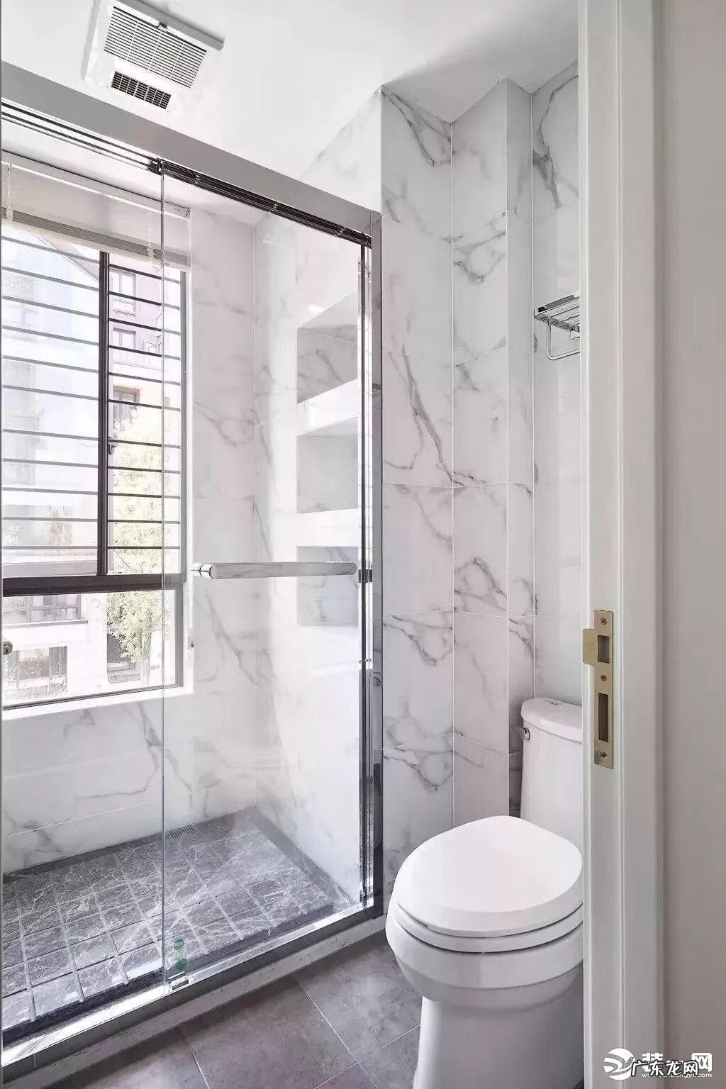 屋顶放不锈钢球的风水 风水不锈钢球的作用