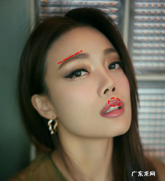 方脸最流行的发型 方脸剪什么发型好看?