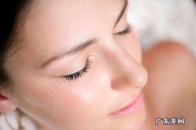 如何清理鼻毛小妙招 鼻毛长怎么办处理