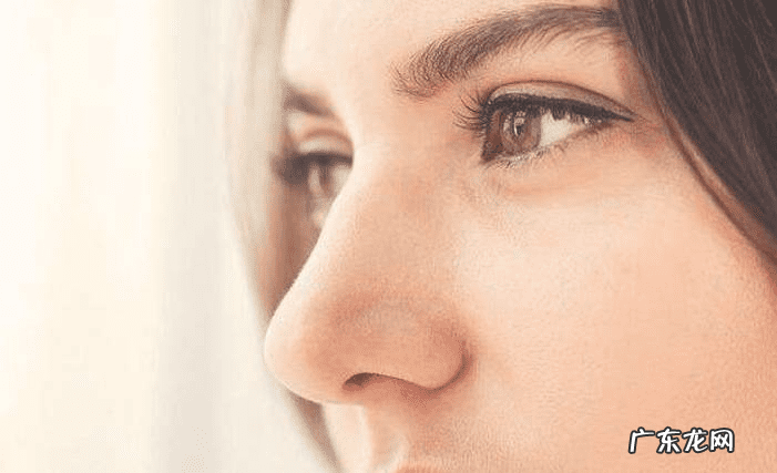 如何清理鼻毛小妙招 鼻毛长怎么办处理