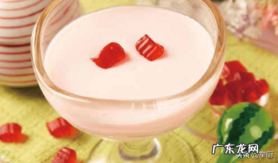 做果冻布丁用什么 果冻布丁的做法大全