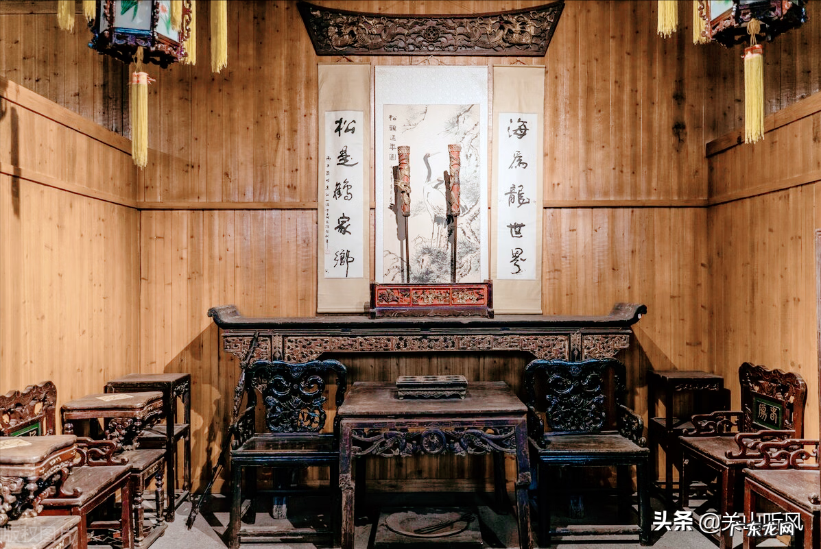 餐桌摆三把椅子有什么说法 一桌三凳风水说法