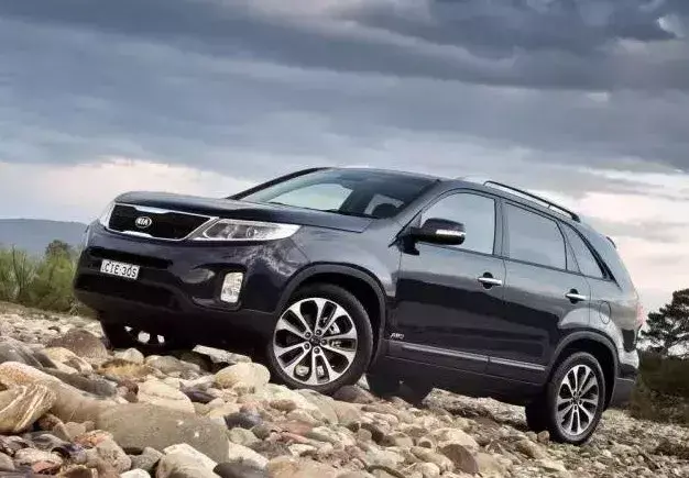 瑞风汽车油表故障案例 瑞风水箱里有油是怎么回事啊