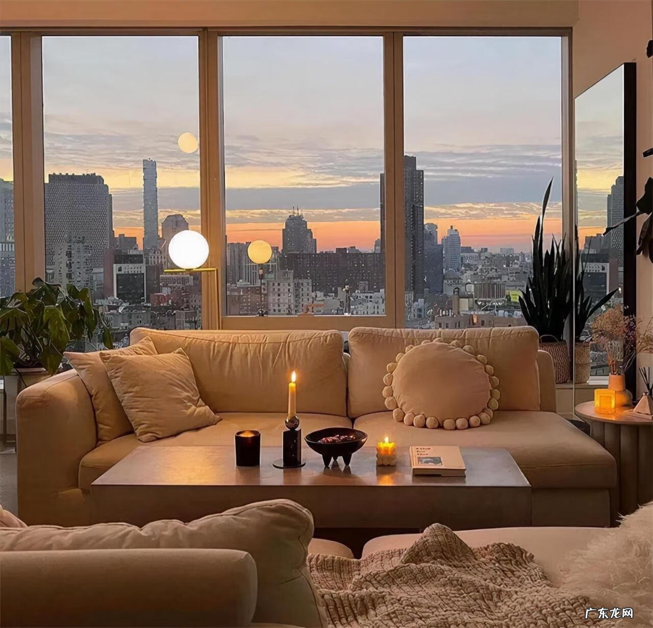 落地玻璃窗的风水化解 露台玻璃窗户风水讲究