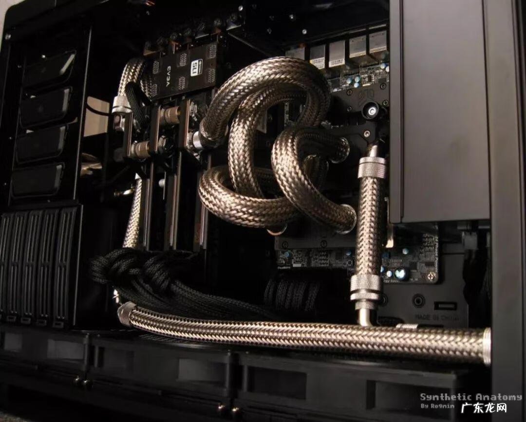 风水轮水泵 风水轮抽水泵是放水里边的吗