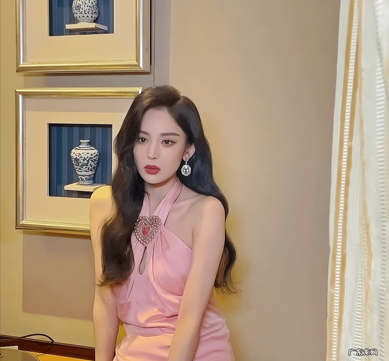 古力娜扎全名叫什么名字 古力娜扎