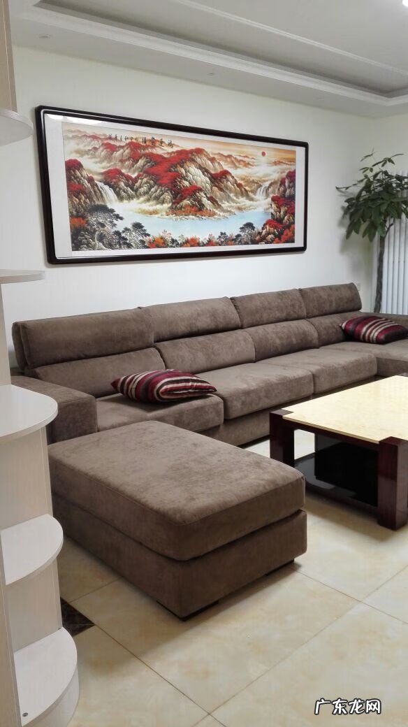 属狗的办公室挂什么画 属狗适合什么风水画