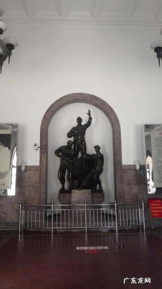 武汉长江大桥资料简介 武汉长江大桥简介50字,武汉长江大桥的资料简介