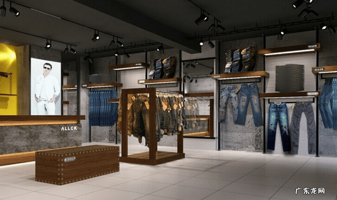 服装导购为什么经常招人 服装导购员有前途吗