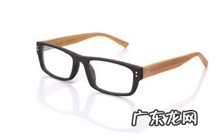 梦见眼镜架断了意味着什么? 梦见眼镜片碎了是什么征兆周公