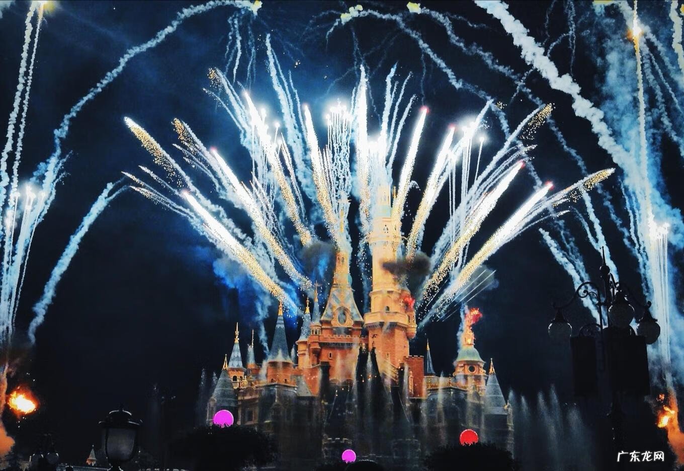 上海迪士尼门票预订官网 迪士尼门票团购怎么买