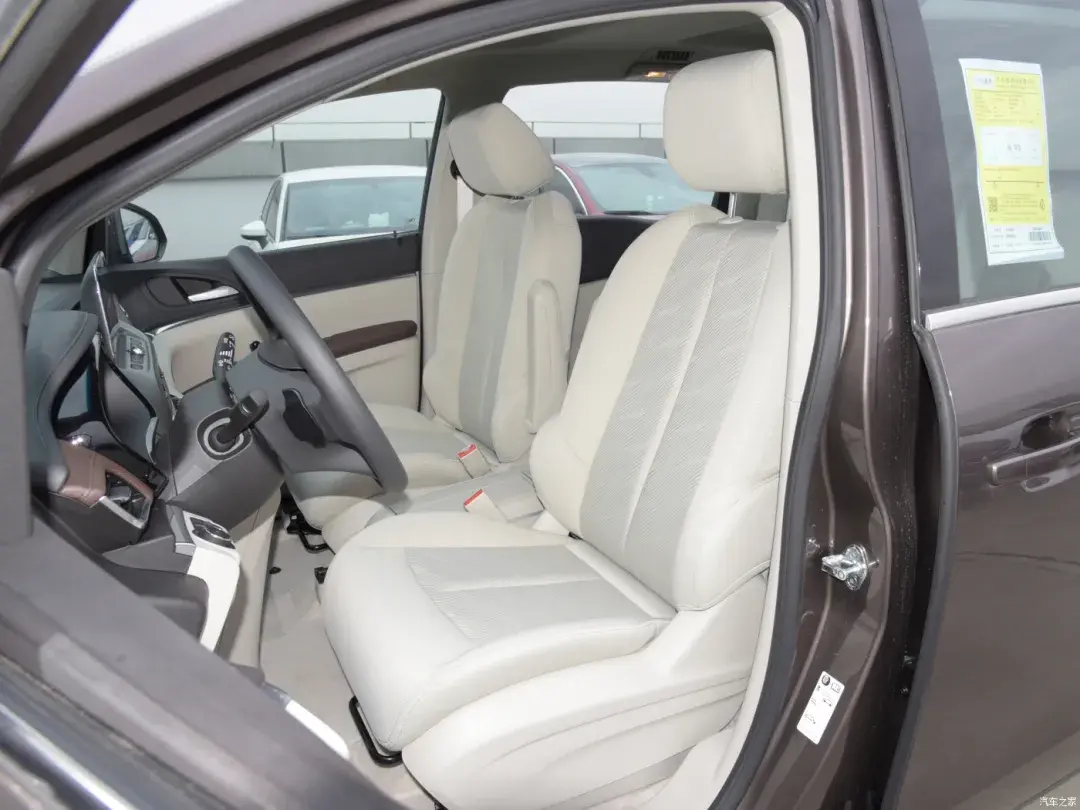 车照片大全图片 别克轿车图片