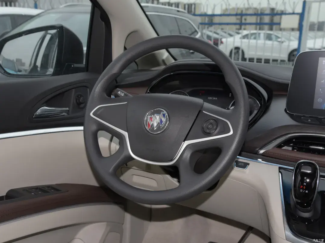 车照片大全图片 别克轿车图片