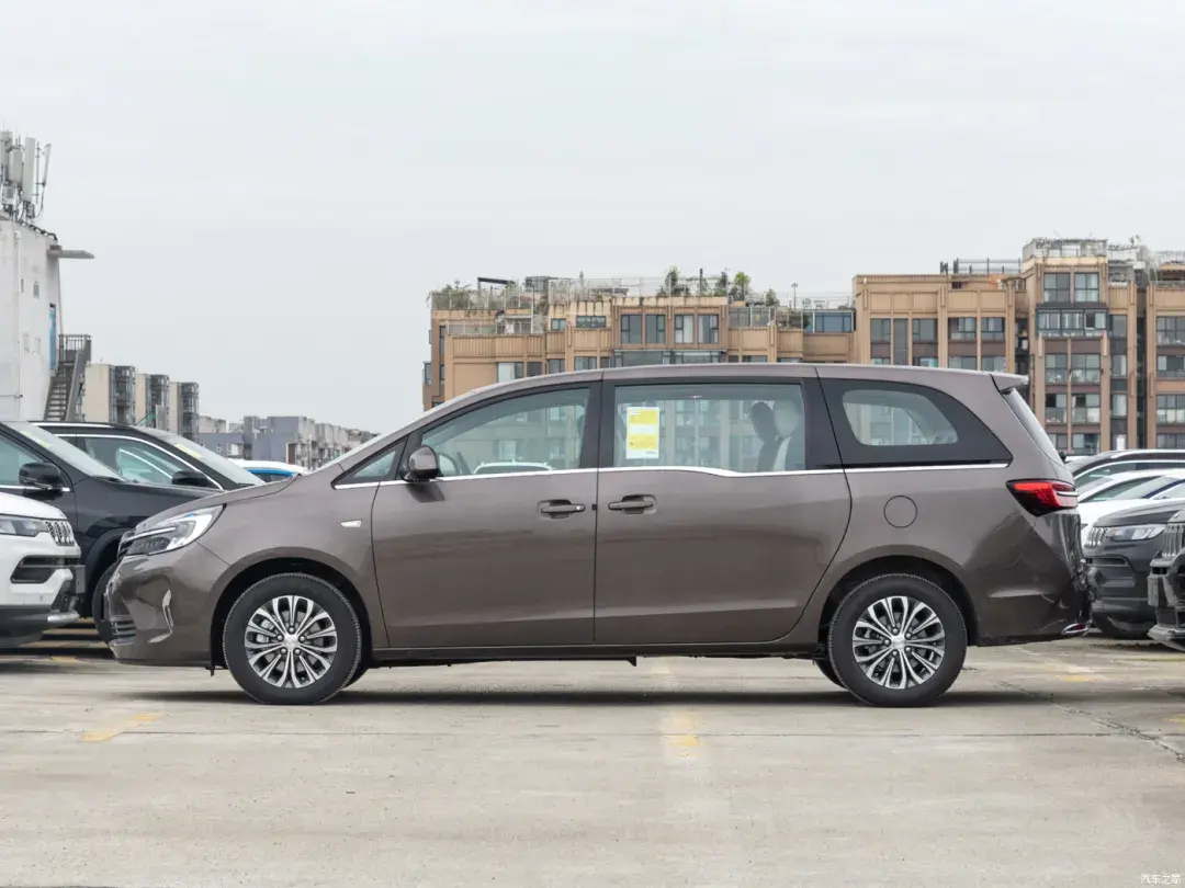 车照片大全图片 别克轿车图片