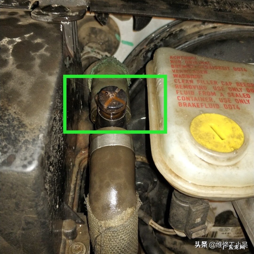 奥迪a6上水管热下水管冷 奥迪暖风水管走向