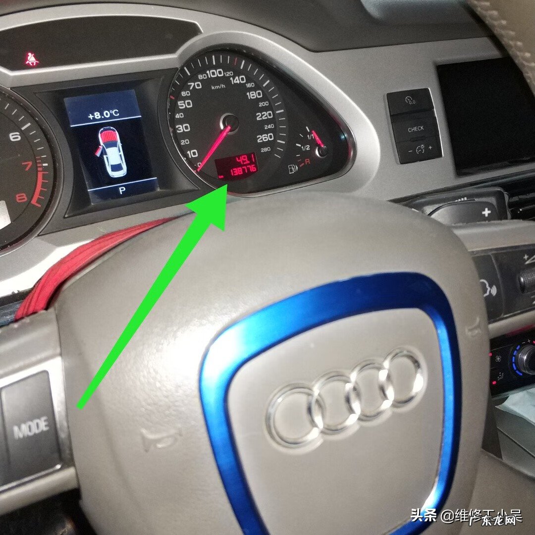 奥迪a6上水管热下水管冷 奥迪暖风水管走向