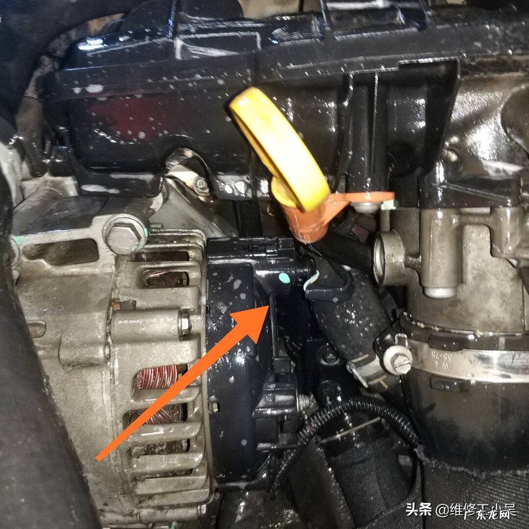 奥迪a6上水管热下水管冷 奥迪暖风水管走向