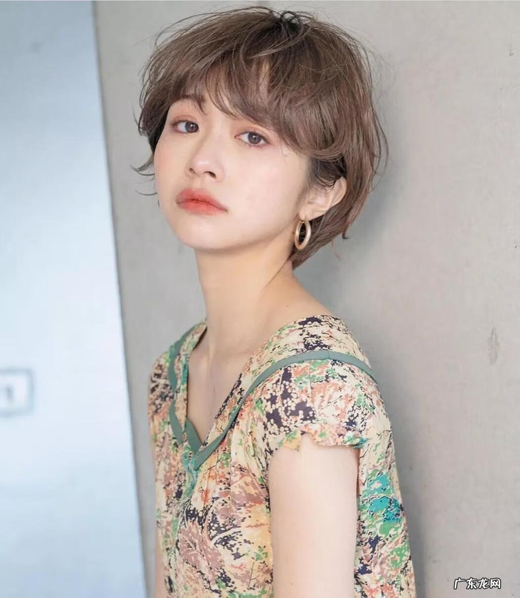 女生短发发型可爱 可爱短发发型女