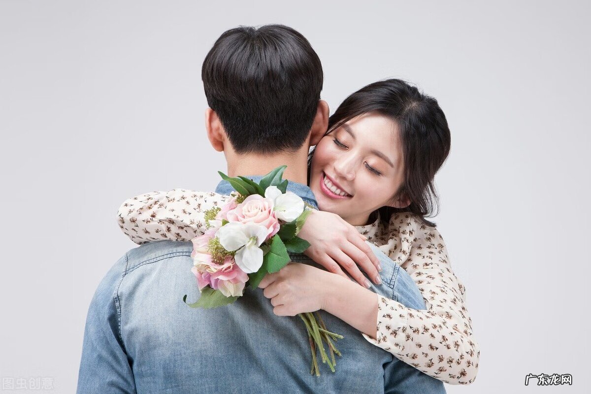 怀孕一个月可以自己吃药流产吗 宫外怀孕一个月可以吃药流产吗