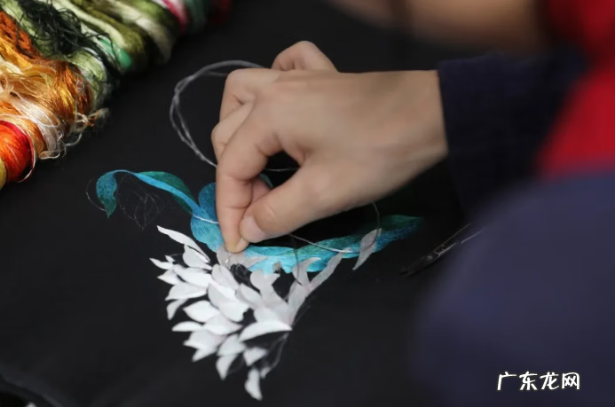 黑纸扇的制作 黑纸扇制作