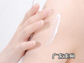 烟酰胺身体乳怎么样 烟酰胺和身体乳