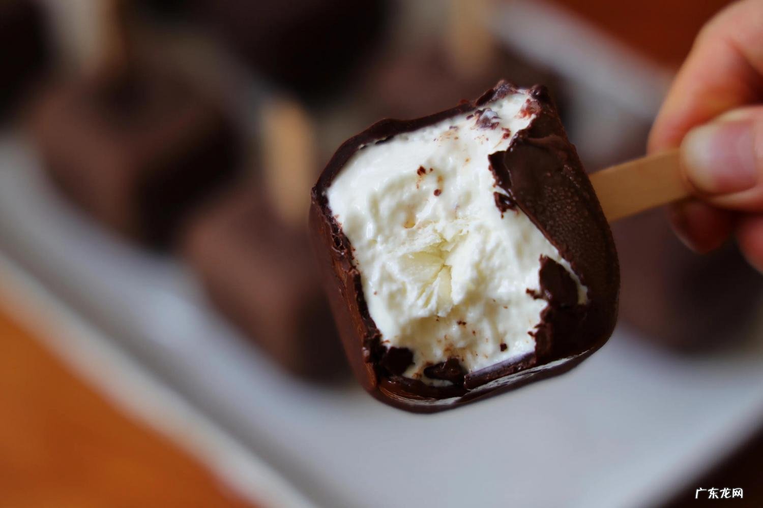 自制雪糕的简单方法 自己怎么制作雪糕简单方法