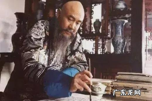 “2代帝师”75岁翁同龢：这副对联，暗藏3个养生秘诀