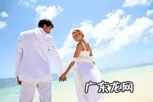 人流后几天可以出门上班 人流后多久可以上班工作都是要坐着