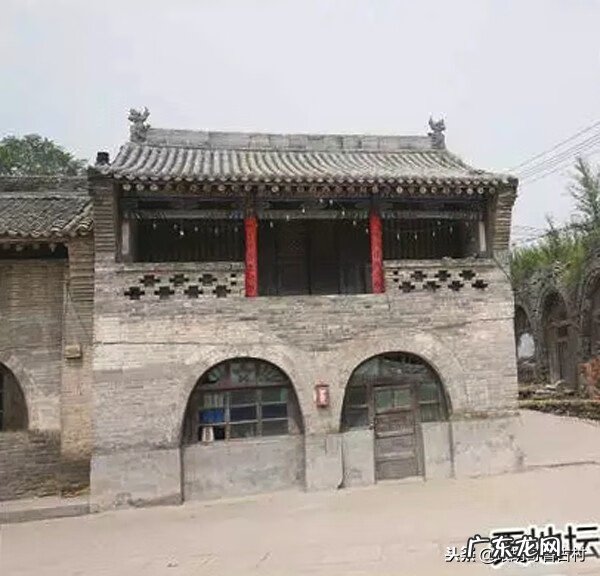 风水宝地龟守水口 老屋发现龟形井风水宝地